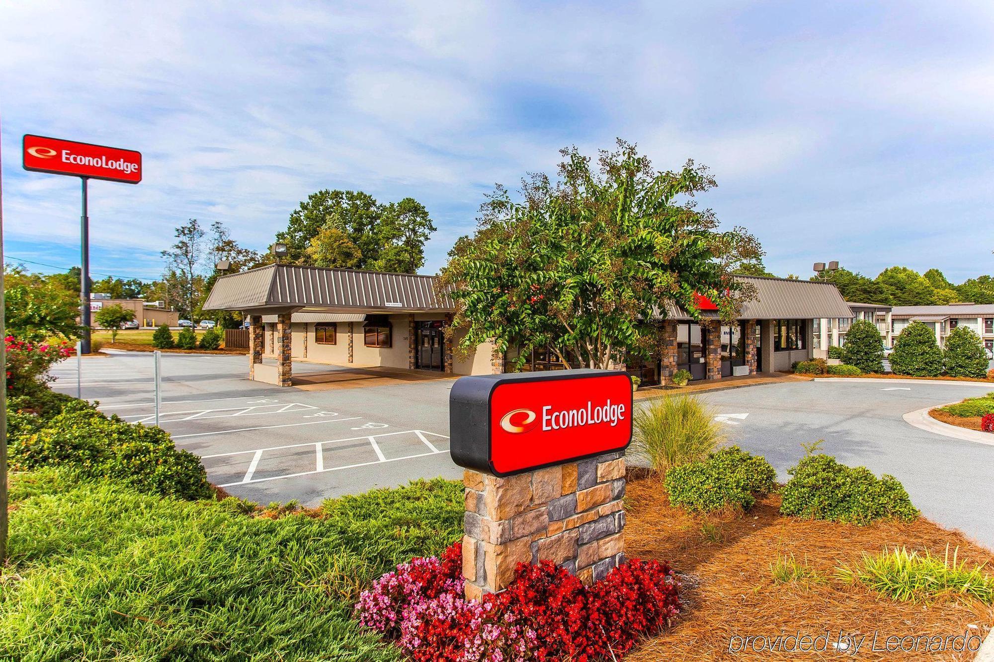 Econo Lodge Kernersville Exterior photo