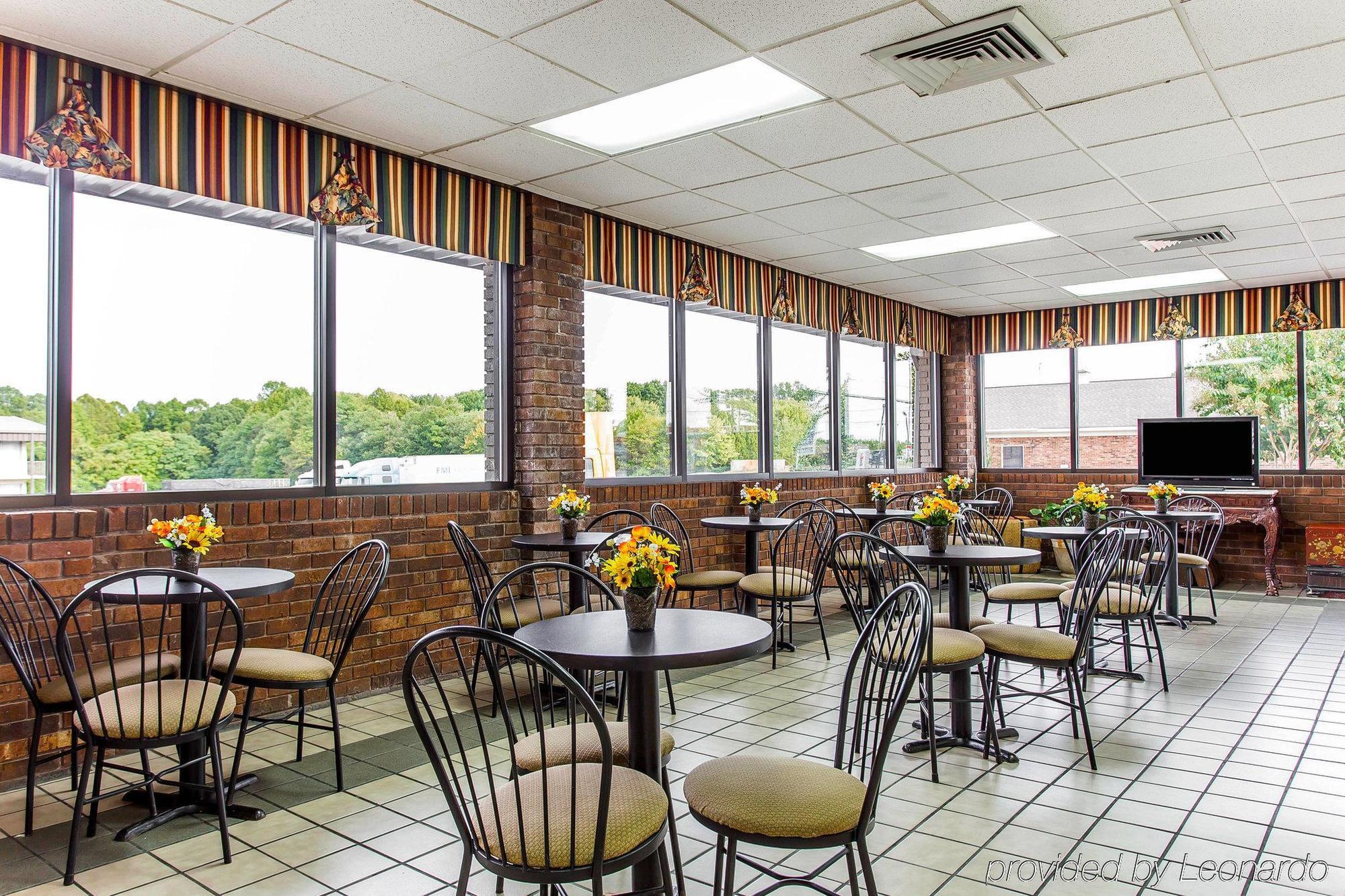 Econo Lodge Kernersville Exterior photo